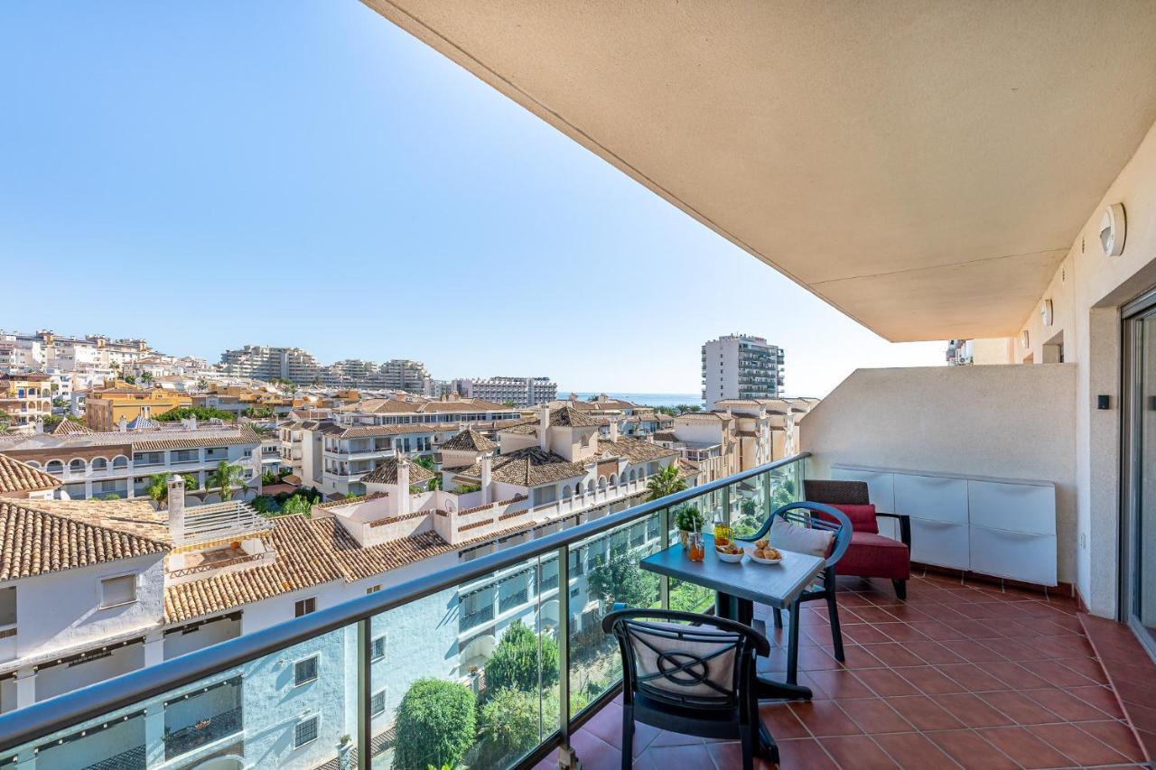 797 Holiday Rentals - Arcosur1- Moderno Apartamento Con Terraza Y Vistas Benalmadena Bagian luar foto