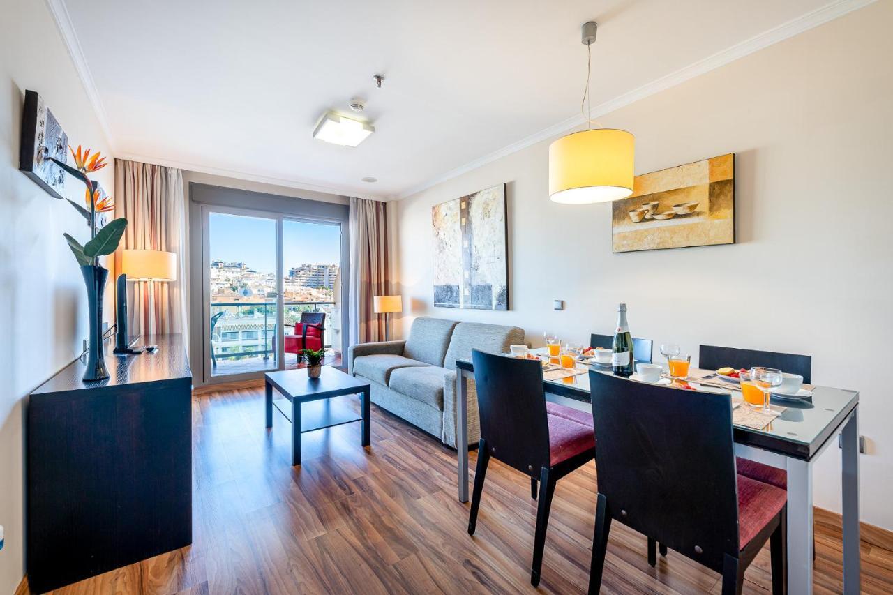 797 Holiday Rentals - Arcosur1- Moderno Apartamento Con Terraza Y Vistas Benalmadena Bagian luar foto
